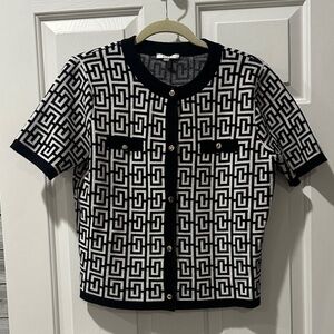Sioni Black and White Geometric Short Sleeve Cardigan Sweater
